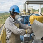 Photograph illustrating aluminium and industrial development in Colombia