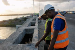 Photograph illustrating transport infrastructure in Nigeria