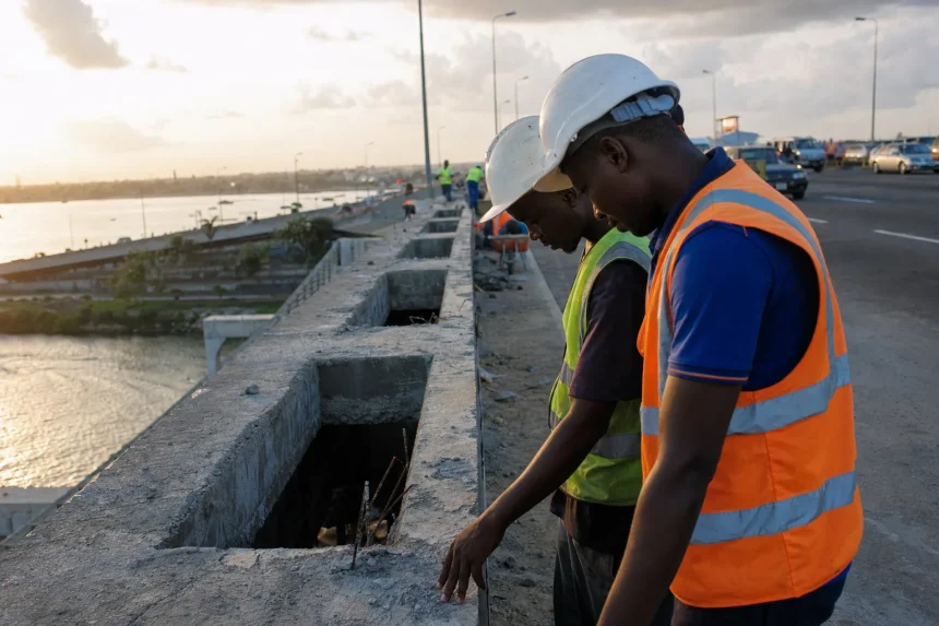 Photograph illustrating transport infrastructure in Nigeria